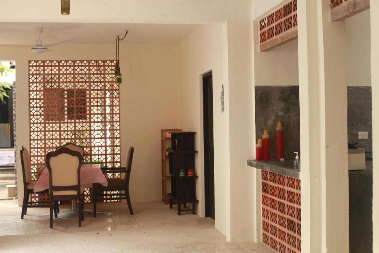 Bea Rooms And Studios Cozumel Bagian luar foto