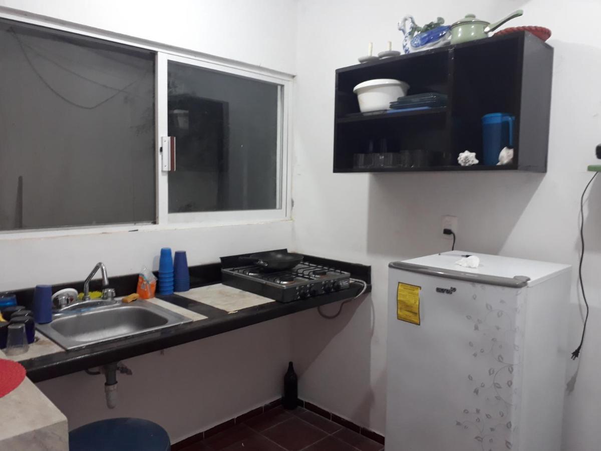 Bea Rooms And Studios Cozumel Bagian luar foto